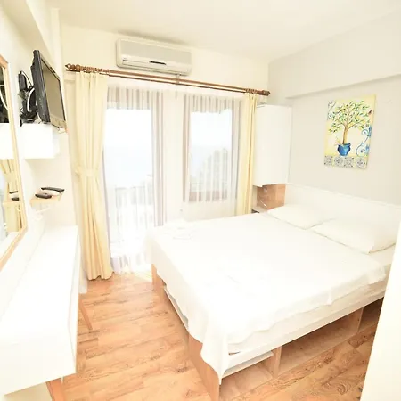 Hotel Limonata 3*
