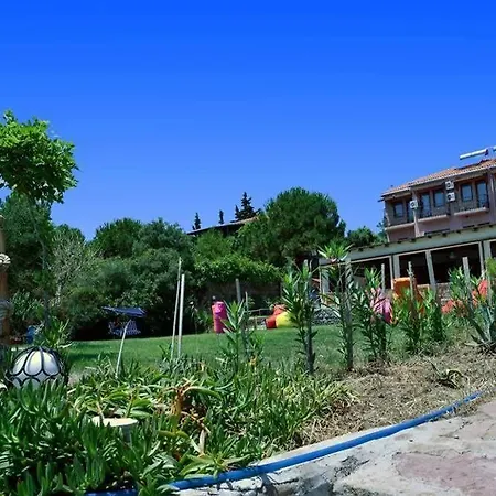 Limonata Assos فندق